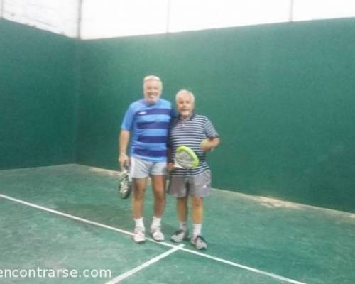 15875 13 **Volvemos a Jugar al Padel ? **