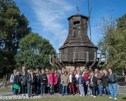 15920 153 CAMPANOPOLIS EN COMBI IDA Y VUELTA A LOS PUNTOS DE ENCUENTRO