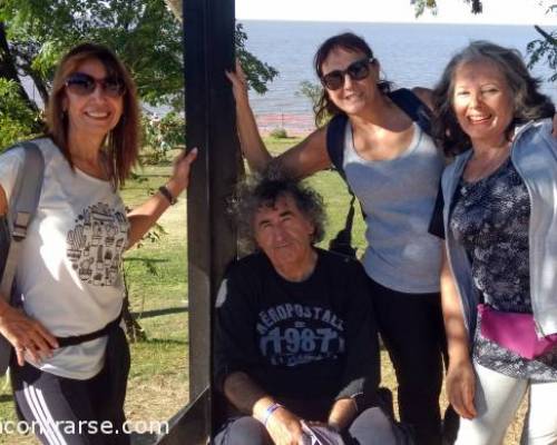 Linda Gente :Encuentro Grupal CAMINATA POR LOS LAGOS SE TRASLADA A LA COSTANERA SUR