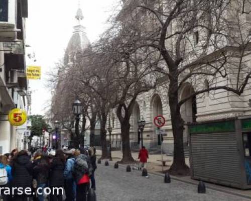 16251 11 MONSERRAT - INCLUYE VISITA GUIADA A LA MANZANA DE LAS LUCES Y LOS TUNELES POR LA JONES