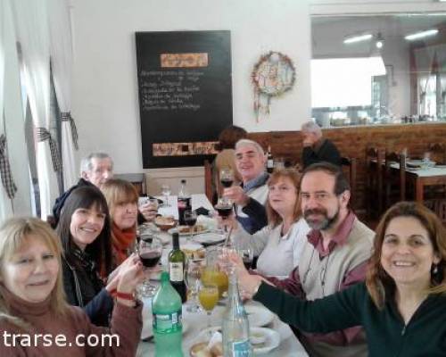 16253 196 LUJAN -CARLOS KEEN- ALMUERZO EN CAMINO ABIERTO POR LA JONES