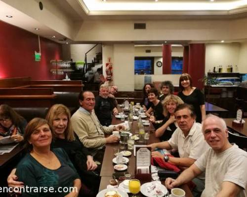 Un clásico, la merienda.  :Encuentro Grupal CAMINATA POR LOS LAGOS 