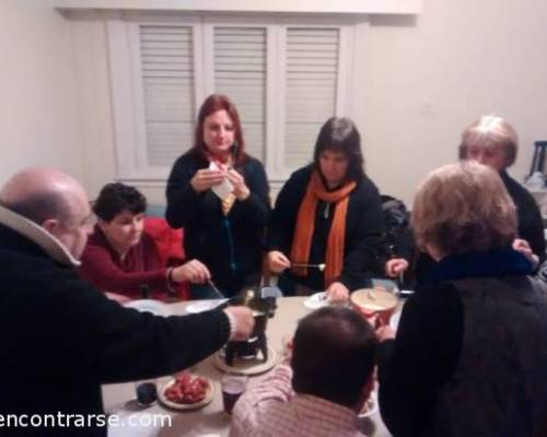 16300 10 ** Tarde de Juegos....-....Noche de Fondue **