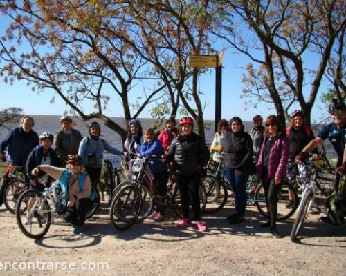 Hermoso día compartido !!!! El objetivo logradoooooooooo !!! Excelente compañía y 24 Km . recorridos .  :Encuentro Grupal En busca de la BONDIOLA PERDIDA II