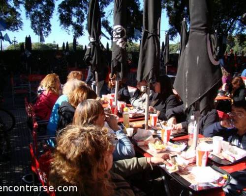 Hermoso almuerzo !!! A los 12 Km recuperando fuerzas !!!! :Encuentro Grupal En busca de la BONDIOLA PERDIDA II