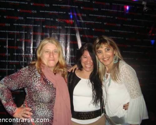 Divinas! ojo con la morocha que se las trae! :Encuentro Grupal CONOCEMOS KRONOPIOS? , KARAOKE, SHOW Y BAILE !!