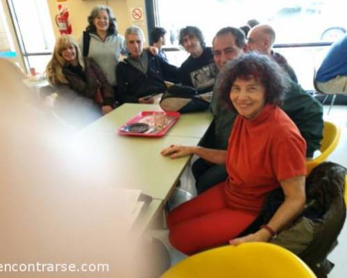 Ella no sale en las fotos pero deja su huella jaja :Encuentro Grupal CAMINATA ITINERANTE -PARQUE DE LOS NIÑOS-