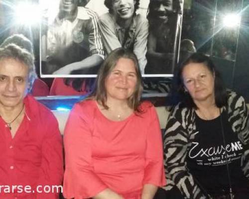 16585 16 Nos reuniremos con los Grupos para Cantar,Bailar y Pizza Libre