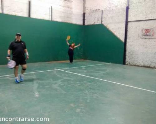 16612 12 **Volvemos a Jugar al Padel ? **