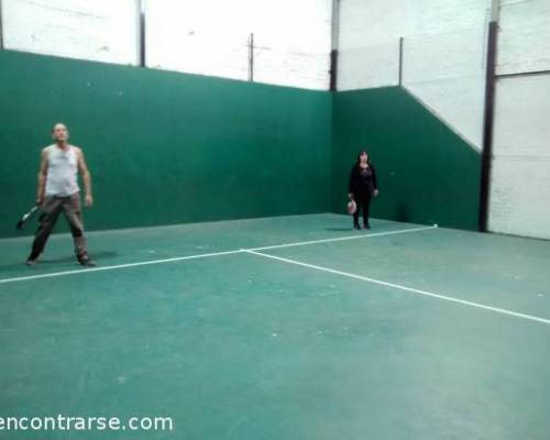 16612 5 **Volvemos a Jugar al Padel ? **