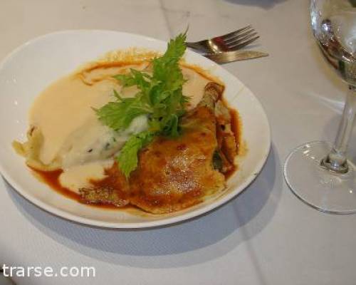 16946 15 COMEMOS ALGO EN  PUNTA SERRANO ???