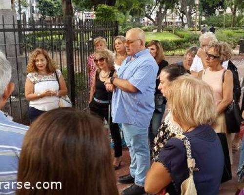 16997 11 PLAZA RODRIGUEZ PEÑA E INGRESO EN EL PALACIO PICCALUGA- ESTRENO POR LA JONES