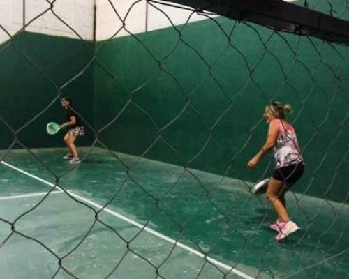 17072 10 **2018 Seguimos jugando al Padel ? **