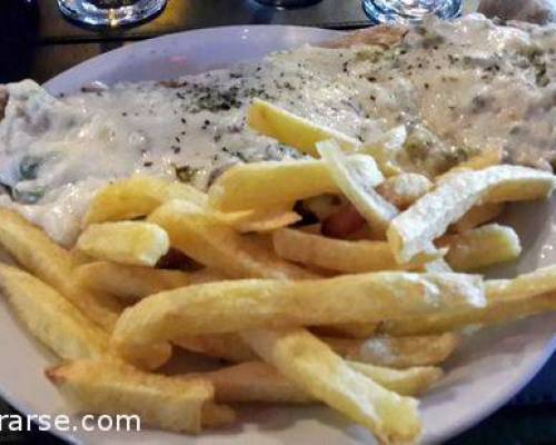 17106 67 PARQUE PATRICIOS C/ ALMUERZO EN LA PULPERIA DEL COTORRO POR LA JONES