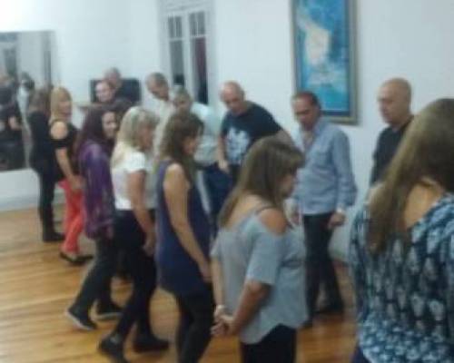 Encuentros Grupales (25/03/2018) :   Domingo Salseamos y Bachateamos ?