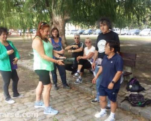 17217 6 PALERMO ENTRENA Y TAMBIEN MATEA !!! (caminamos, corremos, trotamos)