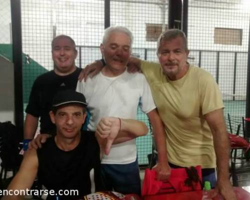 17240 20 **2018 Seguimos jugando al Padel ? ** Horario: 14:30 a 16:30