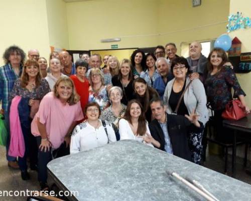 GRACIAS TOTALES!!!! DE CORAZON :Encuentro Grupal CELEBRAMOS LA VIDA! FESTEJAMOS CUMPLES EN EL GERIATRICO SAN MARTIN!