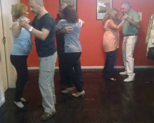 17278 14 APRENDE A BAILAR TANGO CON UN PROFE QUE SE LAS SABE