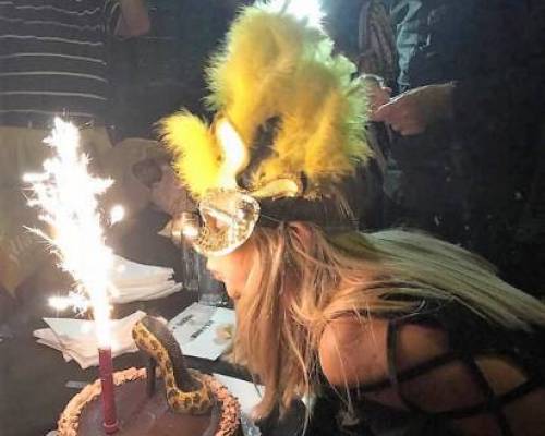 FELIZ CUMPLE HERMOSA !!!!!!!!!! :Encuentro Grupal FESTEJAMOS EL CUMPLE DE LILISOL 