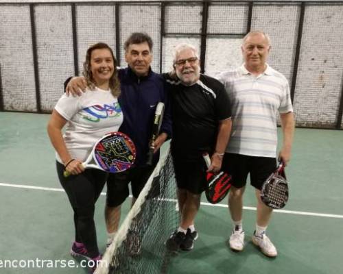 17355 14 **2018 Seguimos jugando al Padel ? ** Horario: 14:30 a 16:30