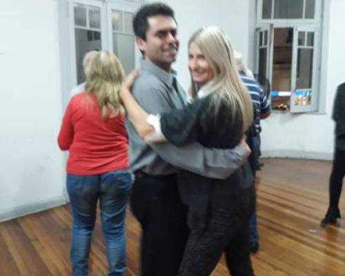 Gracias Roana por elegirme y por todo lo que ayudaste en éste evento. Te amo  :Encuentro Grupal Asalto Ochentoso y Viva la Patria !!! 