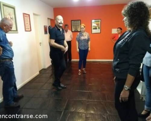 17433 13 APRENDE A BAILAR TANGO CON UN PROFE QUE SE LAS SABE