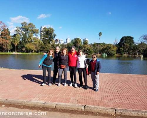 17460 28 PALERMO ENTRENA Y TAMBIEN MATEA !!! (caminamos, corremos, trotamos)