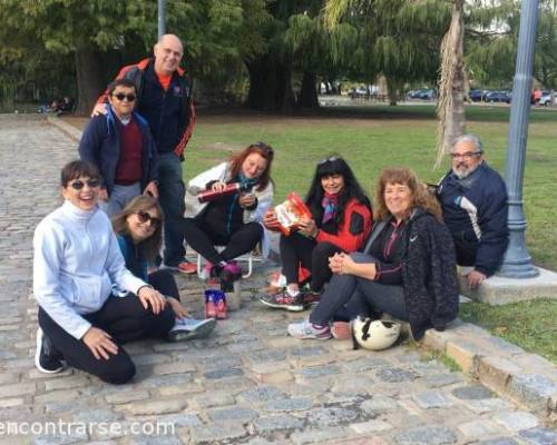 El mejor momento.. risas y mate... :Encuentro Grupal PALERMO ENTRENA Y TAMBIEN MATEA !!! (caminamos, corremos, trotamos)