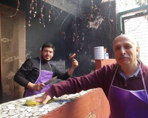 Uy ! Llegué tarde para los chori...una pena !! :Encuentro Grupal ¡FELIZ DOMINGO, Solidario y divertido !   