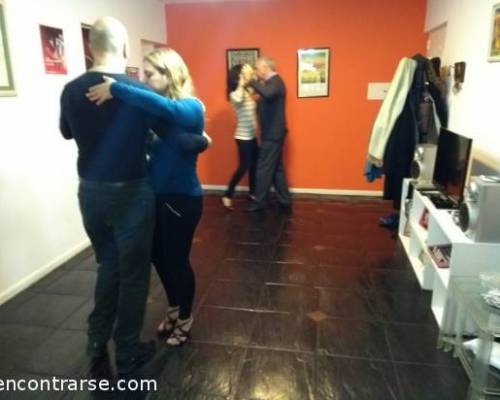 17592 3 APRENDE A BAILAR TANGO CON UN PROFE QUE SE LAS SABE