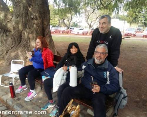 Que bien la pase, lindo grupo !! Tendré que volver el próximo sabado para que no quede como que fui solo por la torta ! jajajaja :Encuentro Grupal PALERMO ENTRENA Y TAMBIEN MATEA !!! (caminamos, corremos, trotamos)