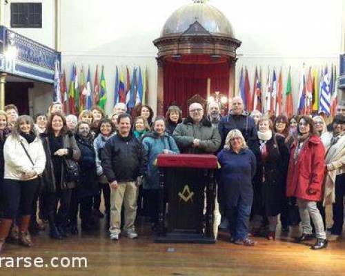 Copamos la Logia!!! y cenamos muy a gusto en el Cafe de Marco. Que lindo grupo. Gracias :Encuentro Grupal EL NACIMIENTO DE UNA NACION CON INGRESO A LA GRAN LOGIA DE LA ARGENTINA Y CENA EN RESTAURANTE MASON, POR LA JONES