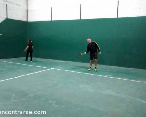 17705 6 **2018 Seguimos jugando al Padel ? ** Horario: 14:30 a 16:30