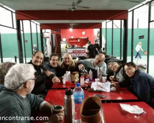 17708 8 **2018 Seguimos jugando al Padel ? ** Horario: 14:30 a 16:30