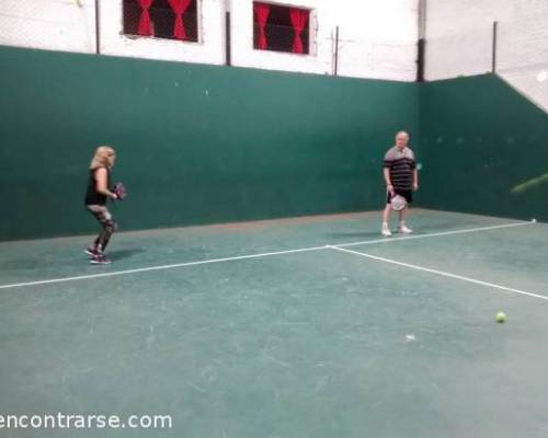 17724 5 **2018 Seguimos jugando al Padel ? ** Horario: 14:30 a 16:30