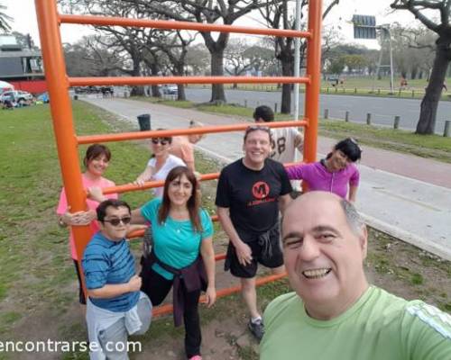 Encuentros Grupales (18/08/2018) :   PALERMO ENTRENA Y TAMBIEN MATEA !!! (caminamos, corremos, trotamos)