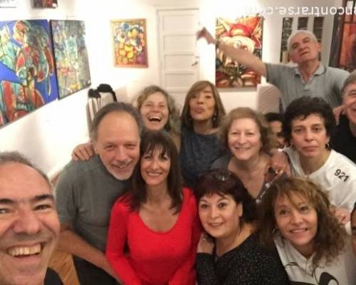 Primera selfie fallada, la segunda salió mejor :Encuentro Grupal Te prendes a hacer la coreo de entrada?