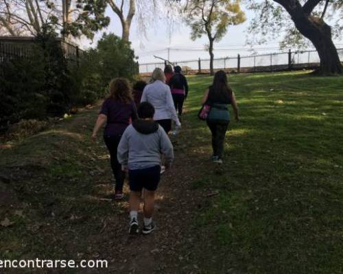 17839 15 PALERMO ENTRENA Y TAMBIEN MATEA !!! (caminamos, corremos, trotamos)