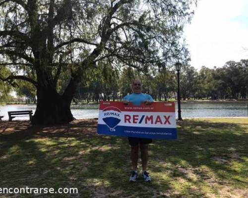 17841 12 PALERMO ENTRENA Y TAMBIEN MATEA !!! (caminamos, corremos, trotamos)