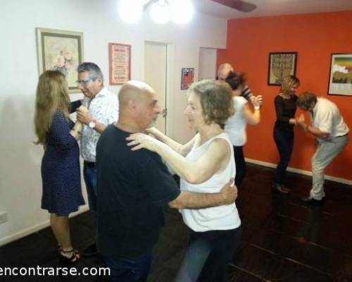 17880 9 APRENDE A BAILAR TANGO CON UN PROFE QUE SE LAS SABE