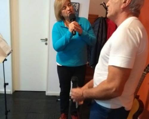 17882 3 TE GUSTA CANTAR Y QUERES HACERLO ? VENI AL TALLER DE CANTO GRUPAL