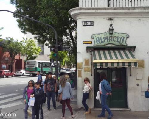 17897 9 CASA MINIMA EN SAN TELMO Y EL BAJO PUEBLO, VISITA PARA EL GRUPO POR LA JONES