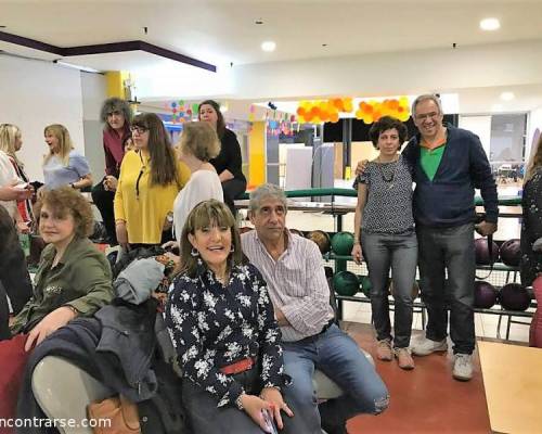 17906 22 LLEGÓ LA PRIMAVERA AL BOWLING!!!!!!