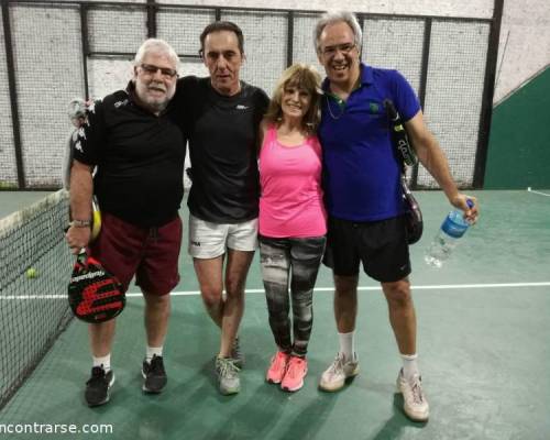 17935 8 **2018 Seguimos jugando al Padel ? ** Horario: 14:30 a 16:30