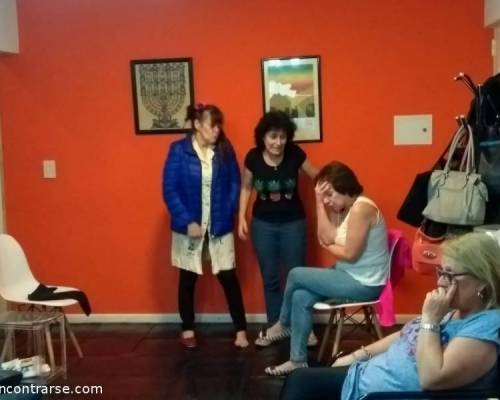 17978 10 CONTINUAMOS CON EL PROYECTO DE TEATRO, VENIS?