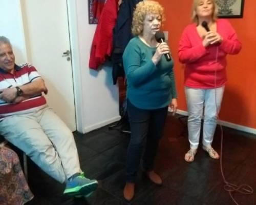17981 14 TE GUSTA CANTAR Y QUERES HACERLO ? VENI AL TALLER DE CANTO GRUPAL