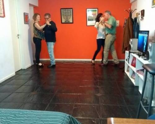 17991 2 APRENDE A BAILAR TANGO CON UN PROFE QUE SE LAS SABE