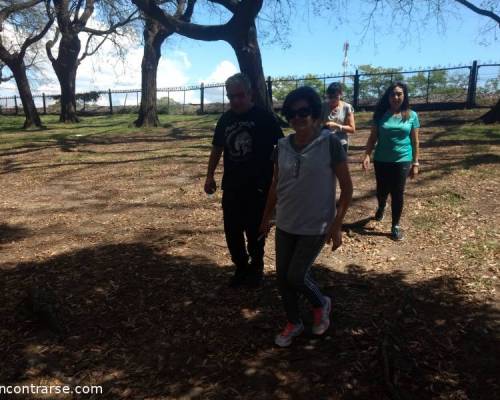 18013 8 PALERMO ENTRENA Y TAMBIEN MATEA !!! (caminamos, corremos, trotamos)