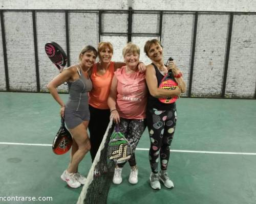 18060 4 **2018 Seguimos jugando al Padel ? ** Horario: 14:30 a 16:30